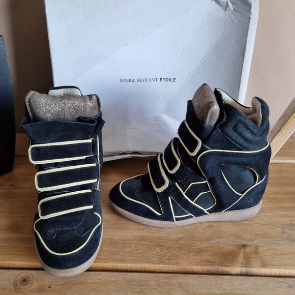 Isabel Marant Other - Isabel marant wila sneakers suede black/gold uk 3 Bnwb see description